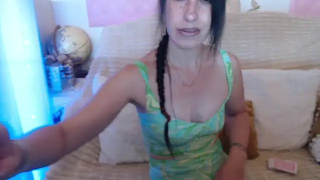 -carla- online show from 4, 7, 2026
