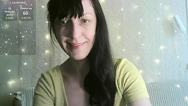 MarieODahliaS online show from 18, 2, 2026