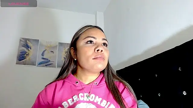 Kylie loveee online show from 18, 3, 2026