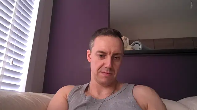 Snapshot of ploki2180 chatting on 23, 2, 2025 ploki2180 online show from 23, 2, 2025