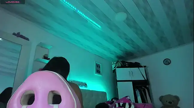 briitany hot online show from 1, 3, 2025