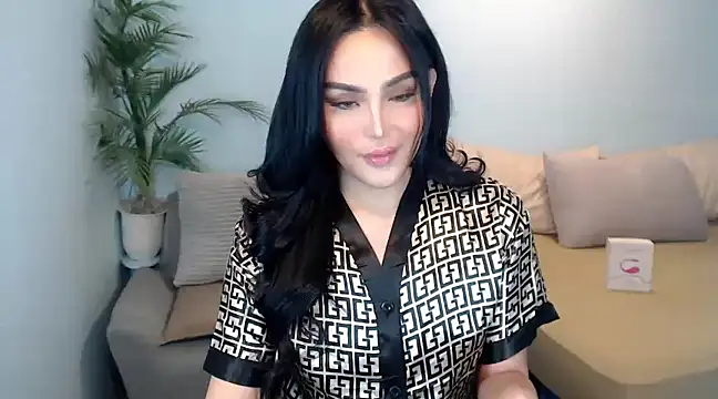 PrettyWomanxxx online show from 21, 2, 2025