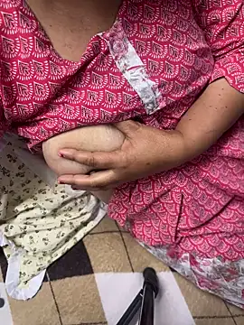 Snapshot of Bmylove40 chatting on 27, 2, 2026 Bmylove40 online show from 27, 2, 2026