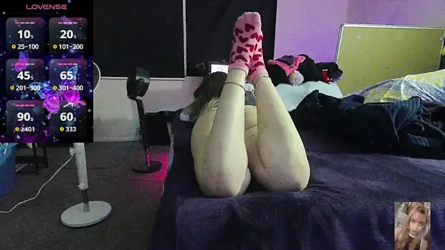 Blondiewithanass online show from 11, 2, 2026