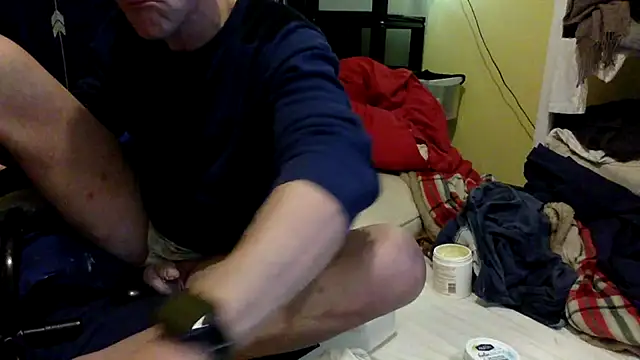 londonfuckwhore online show from 1, 12, 2025