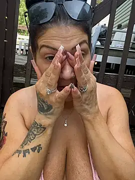 LittleMissEeve online show from 3, 7, 2026