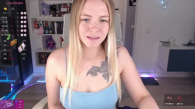 Emma Bryan online show from 19, 9, 2025