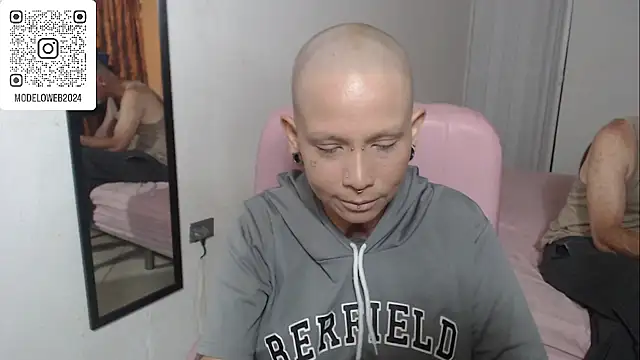 Snapshot of moon_cat85 chatting on 17, 2, 2025 moon cat85 online show from 17, 2, 2025