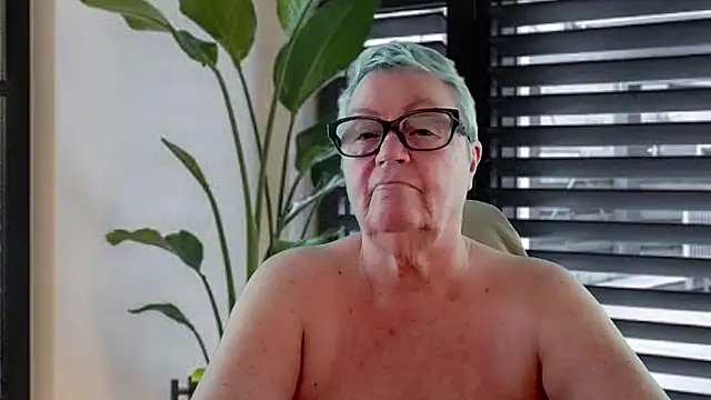 Snapshot of GrannyChrissy68 chatting on 29, 6, 2026 GrannyChrissy68 online show from 29, 6, 2026
