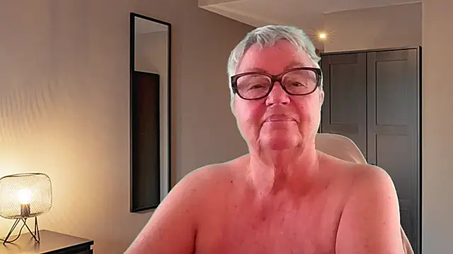 Snapshot of GrannyChrissy68 chatting on 30, 7, 2026 GrannyChrissy68 online show from 30, 7, 2026