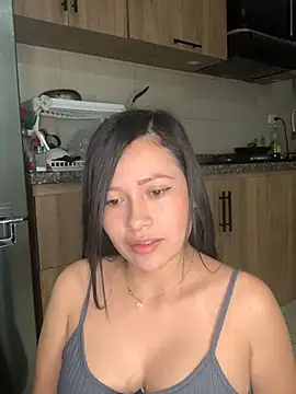 Snapshot of samanthaa_ chatting on 25, 9, 2025 samanthaa  online show from 25, 9, 2025