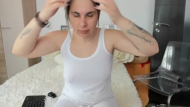 sweetemy4u online show from 24, 4, 2026