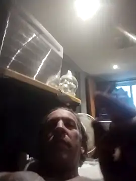 Snapshot of trucker1979 chatting on 17, 12, 2025 trucker1979 online show from 17, 12, 2025