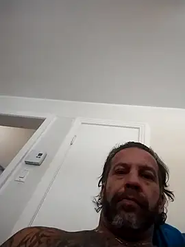 Snapshot of trucker1979 chatting on 6, 1, 2026 trucker1979 online show from 6, 1, 2026