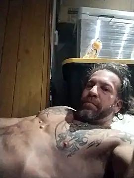 Snapshot of trucker1979 chatting on 13, 1, 2026 trucker1979 online show from 13, 1, 2026