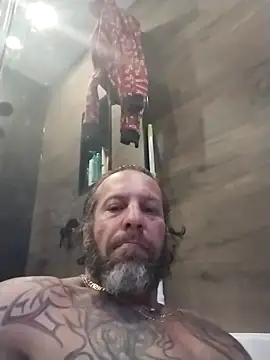 Snapshot of trucker1979 chatting on 2, 3, 2026 trucker1979 online show from 2, 3, 2026