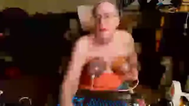 Snapshot of Toastir chatting on 5, 6, 2026 Toastir online show from 5, 6, 2026