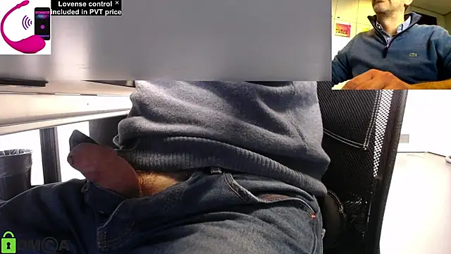 Snapshot of pliko chatting on 5, 2, 2025 pliko online show from 5, 2, 2025