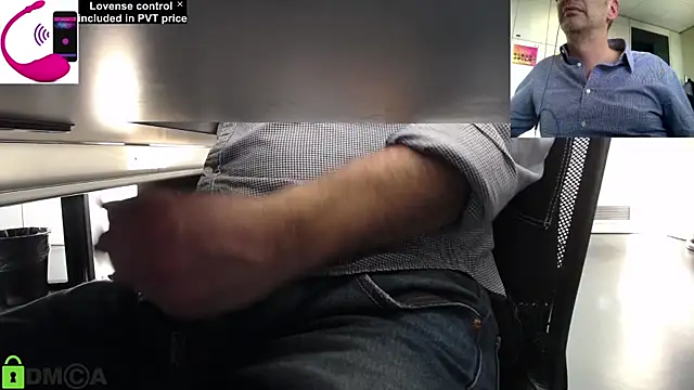 Snapshot of pliko chatting on 5, 2, 2025 pliko online show from 5, 2, 2025