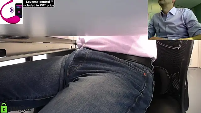 Snapshot of pliko chatting on 6, 3, 2025 pliko online show from 6, 3, 2025