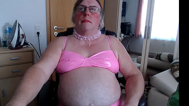 Sissygera online show from 11, 1, 2025