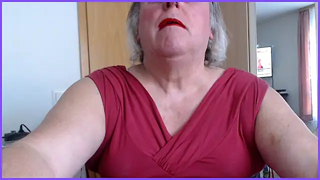 Sissygera online show from 1, 3, 2025