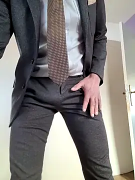 Snapshot of Justforoneday chatting on 27, 2, 2025 Justforoneday online show from 27, 2, 2025