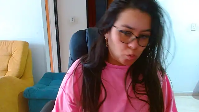 Ixchel Anaid online show from 27, 6, 2026