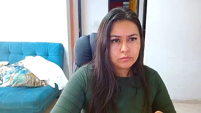 Ixchel Anaid online show from 6, 7, 2026