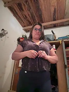 Ixchel Anaid online show from 11, 7, 2026