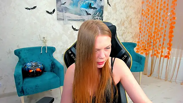 Strawberrye online show from 25, 10, 2025