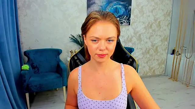 Strawberrye online show from 28, 4, 2026