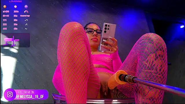 im-your-lovee online show from 11, 10, 2025