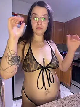 joeystaciee online show from 23, 7, 2026