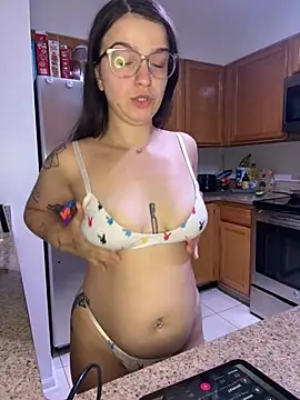 joeystaciee online show from 24, 7, 2026