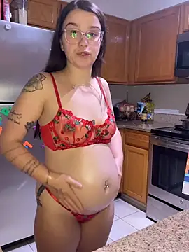 joeystaciee online show from 28, 7, 2026
