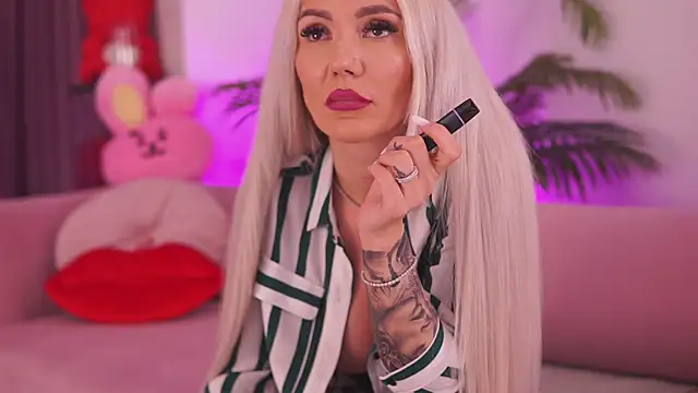 fallingangel online show from 17, 2, 2025