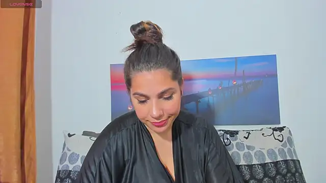 Emma Muller32 online show from 18, 7, 2026