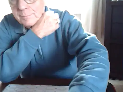 johnjohn622662 online show from 4, 11, 2025