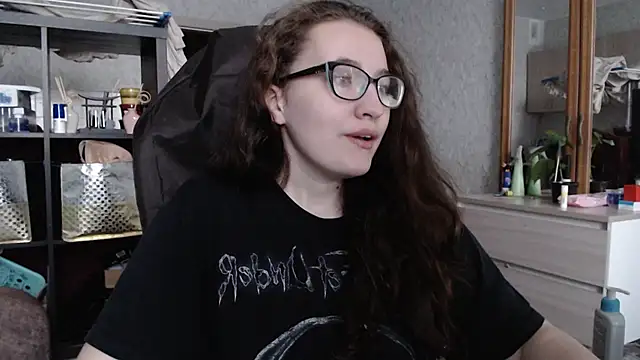 Snapshot of AnKey_Rayah chatting on 4, 12, 2024 AnKey Rayah online show from 4, 12, 2024