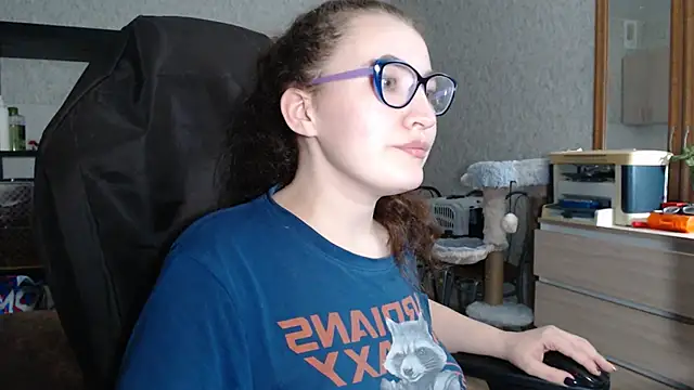 Snapshot of AnKey_Rayah chatting on 5, 12, 2024 AnKey Rayah online show from 5, 12, 2024