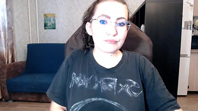 Snapshot of AnKey_Rayah chatting on 1, 10, 2025 AnKey Rayah online show from 1, 10, 2025