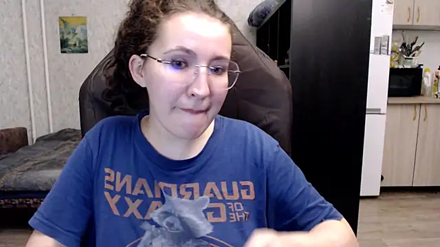 Snapshot of AnKey_Rayah chatting on 13, 10, 2025 AnKey Rayah online show from 13, 10, 2025