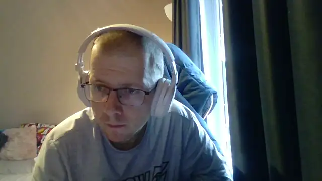 Snapshot of David250692 chatting on 27, 3, 2026 David250692 online show from 27, 3, 2026