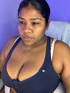 Snapshot of paola091 chatting on 11, 6, 2026 paola091 online show from 11, 6, 2026