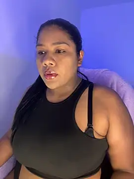 Snapshot of paola091 chatting on 18, 6, 2026 paola091 online show from 18, 6, 2026