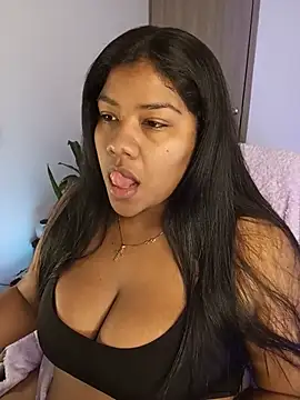Snapshot of paola091 chatting on 28, 6, 2026 paola091 online show from 28, 6, 2026
