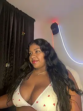 Snapshot of paola091 chatting on 12, 7, 2026 paola091 online show from 12, 7, 2026