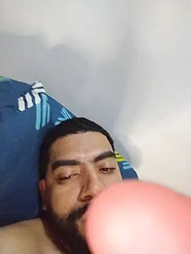 Aroon Stonne online show from 6, 11, 2025