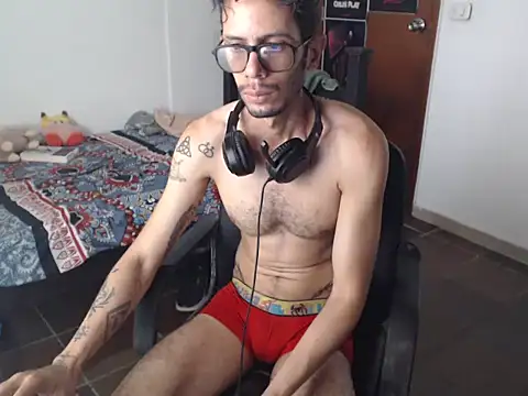 alisterxxx online show from 9, 7, 2026